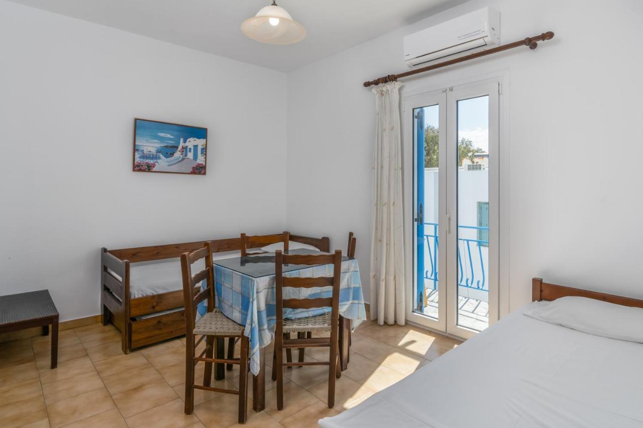 Tilemachos Rooms & Studios Адамас Экстерьер фото